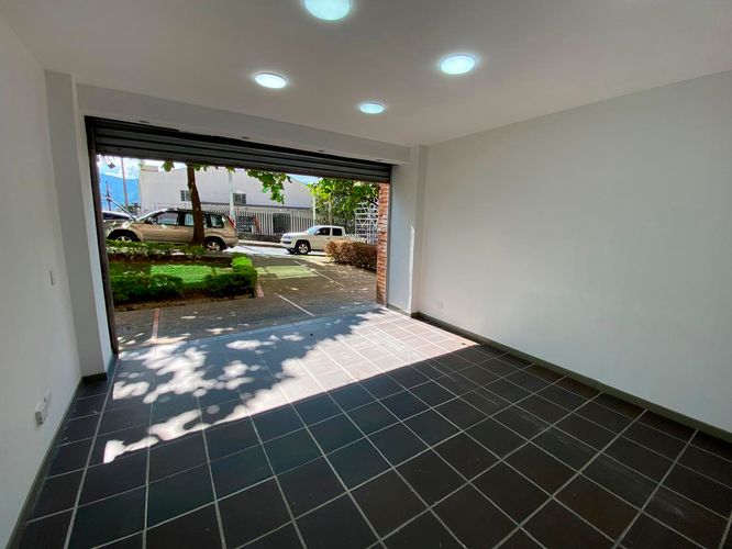 Local en arriendo en El Poblado, Medellín, 60 m² · foto 11 de 14
