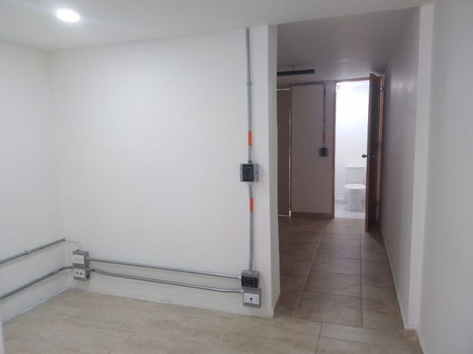 Local en arriendo en Belén, Medellín, 35 m² · foto 11 de 13