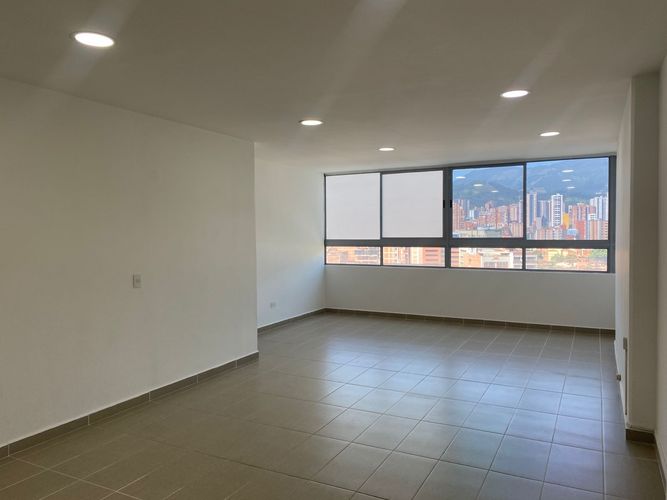Oficina en arriendo en Aliadas Del Sur, Sabaneta, 35 m² · foto 6 de 7