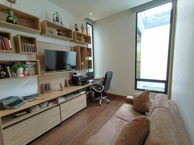 Casa de 3 alcobas en venta en Pantanillo, El Retiro, 265 m² · foto 12 de 24