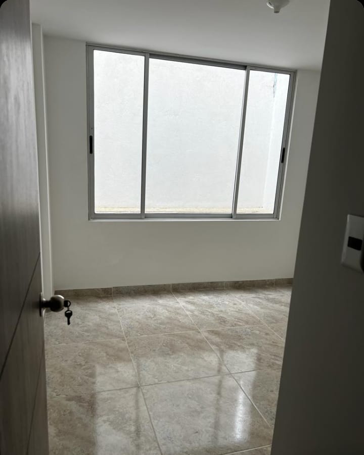 Casa en venta en La Gaitana Oriental, Bogotá · foto 5 de 7