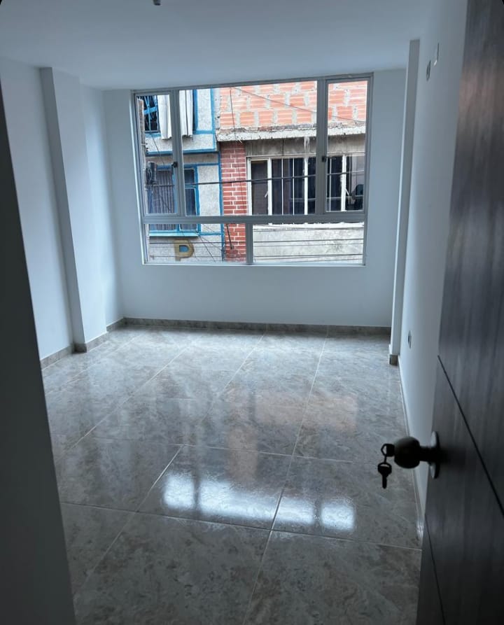 Casa en venta en La Gaitana Oriental, Bogotá · foto 6 de 7