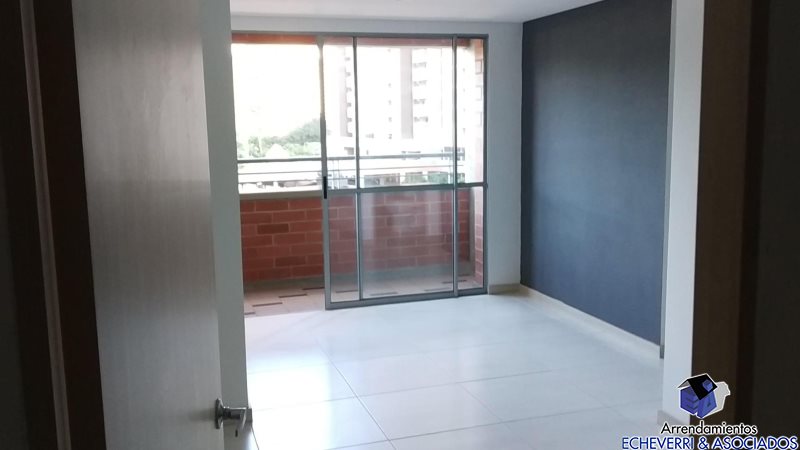 Apartamento en venta en Ditaires, Itagüí · foto 3 de 7
