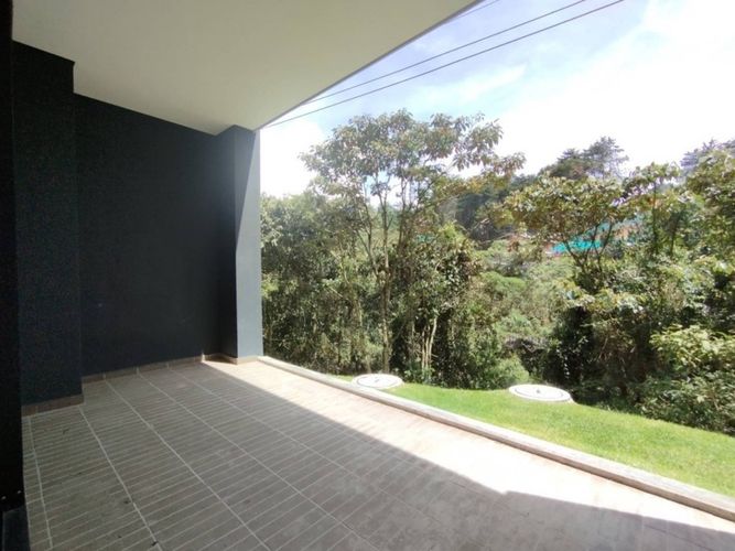 Oficina en venta en Las Palmas, Envigado, 131 m² · foto 4 de 13