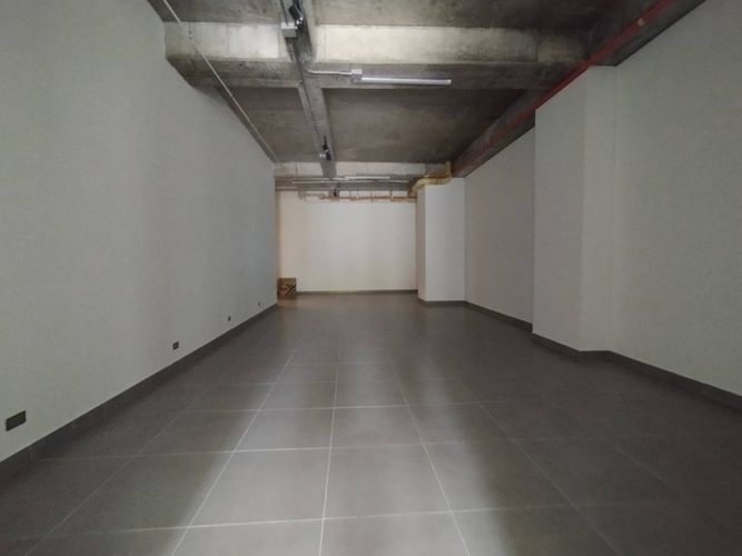 Oficina en venta en Las Palmas, Envigado, 131 m² · foto 5 de 13