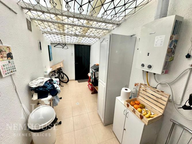 Casa de 5 alcobas en venta en Pontevedra, Bogotá, 360 m² · foto 18 de 24