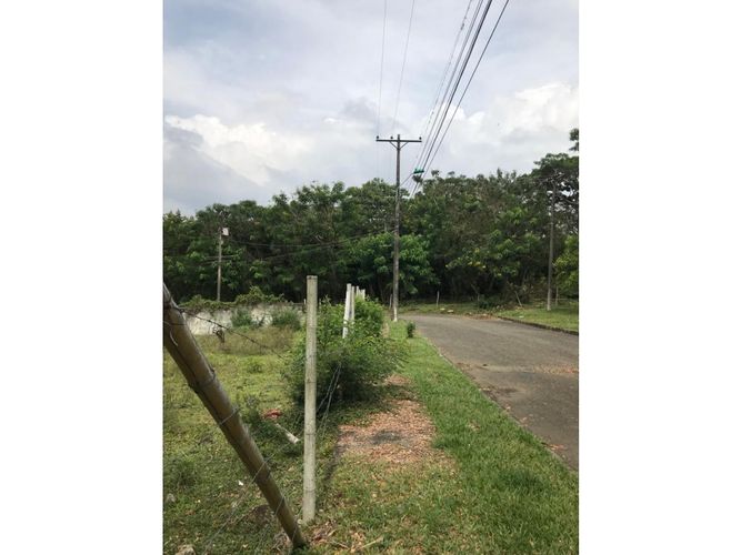 Lote en venta en Pance, Cali, 1652 m² · foto 6 de 14