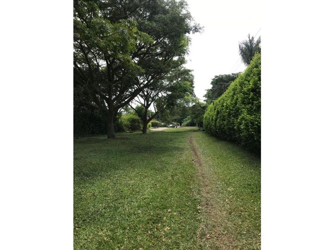 Lote en venta en Pance, Cali, 1652 m² · foto 13 de 14