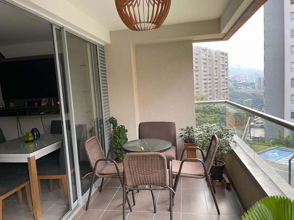 Apartamento en venta en El Chingui, Envigado · foto 4 de 24