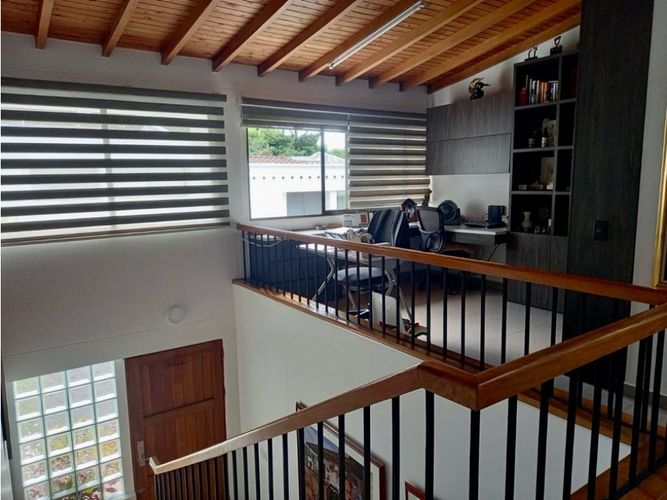 Casa de 3 alcobas en venta en San Lucas, Medellín, 165 m² · foto 8 de 14