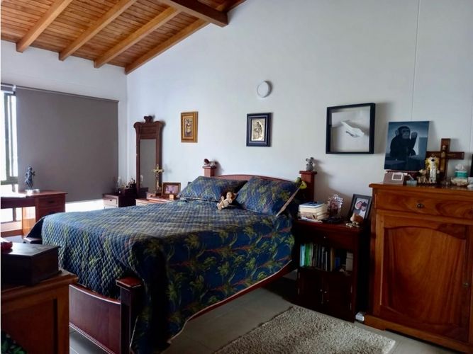 Casa de 3 alcobas en venta en San Lucas, Medellín, 165 m² · foto 9 de 14