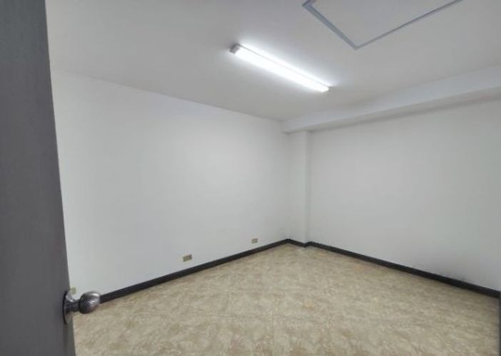 Bodega en arriendo en Guayabal, Medellín, 400 m² · foto 12 de 20