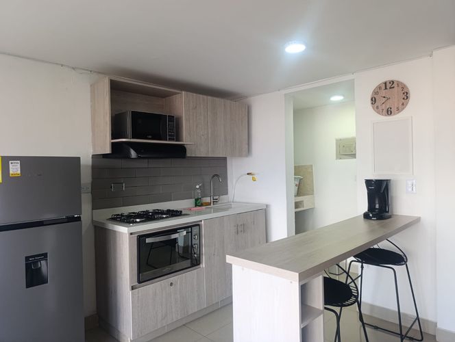 Apartamento de 2 alcobas en arriendo en El Poblado, Medellín, 50 m² · foto 7 de 16
