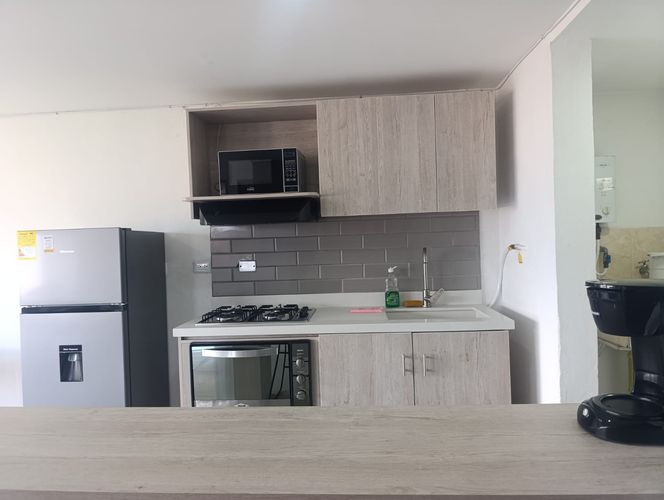 Apartamento de 2 alcobas en arriendo en El Poblado, Medellín, 50 m² · foto 10 de 16