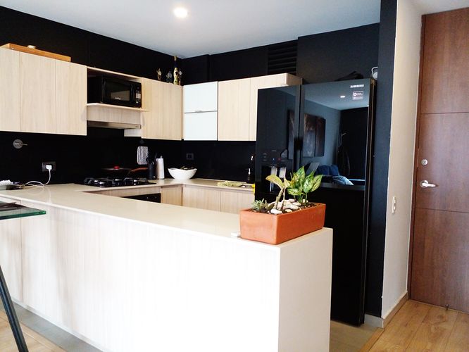 Apartamento de 1 alcoba en arriendo en Los Balsos, Medellín, 62 m² · foto 6 de 14
