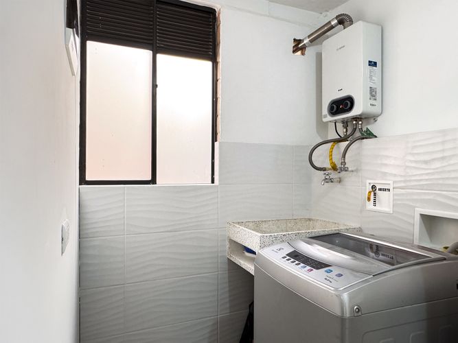 Apartamento de 2 alcobas en venta en Cuatro Esquinas, Rionegro, 57 m² · foto 5 de 12