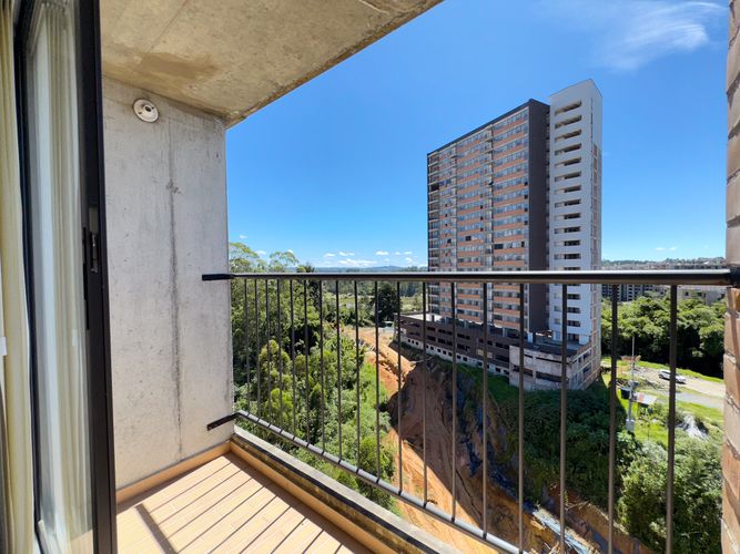 Apartamento de 2 alcobas en venta en Cuatro Esquinas, Rionegro, 57 m² · foto 11 de 12