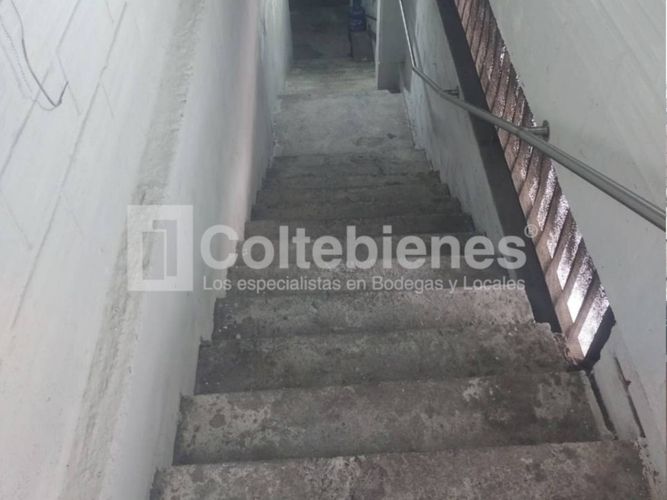 Edificio en venta en Trinidad, Medellín, 980 m² · foto 5 de 10