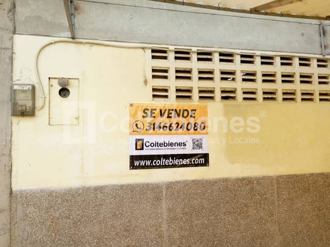 Edificio en venta en Trinidad, Medellín, 980 m² · foto 10 de 10