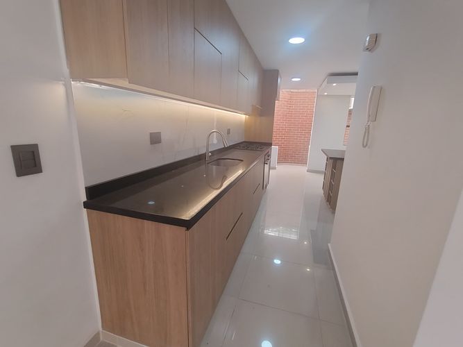 Casa en venta en El Ingenio, Cali · foto 8 de 18