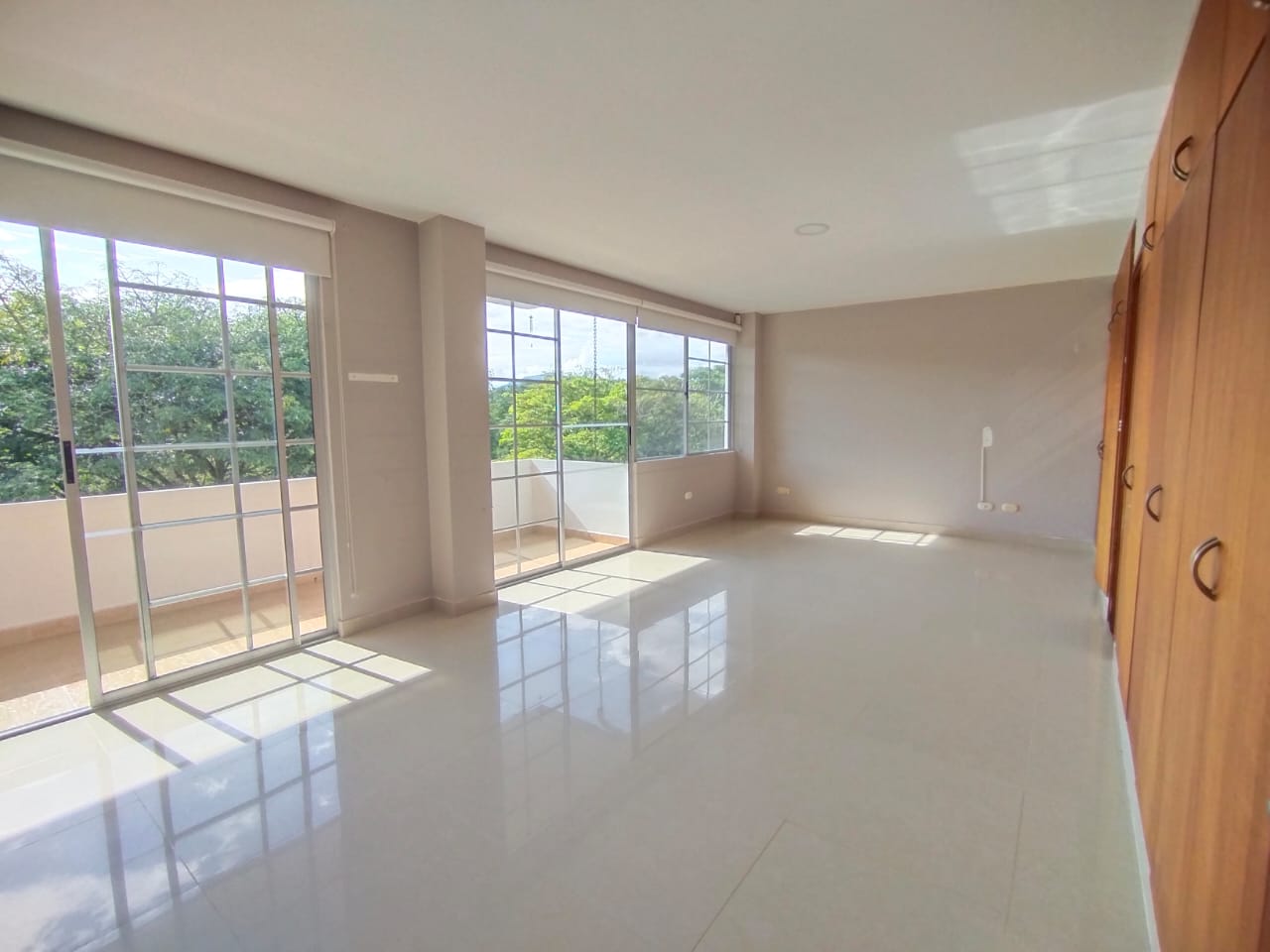 Casa en venta en Tribunas Corcega, Pereira · foto 4 de 22
