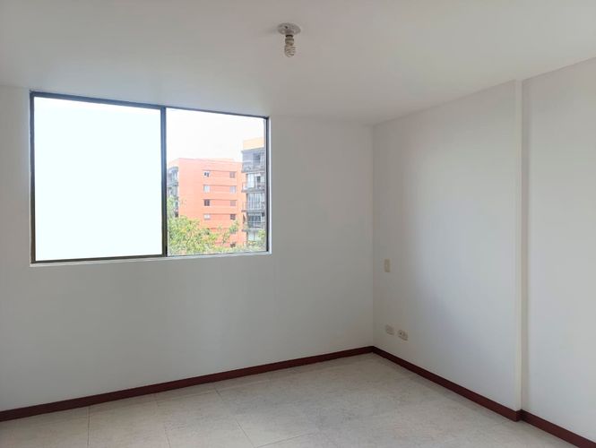Apartamento de 2 alcobas en arriendo en El Poblado, Medellín, 90 m² · foto 13 de 17
