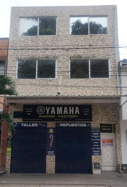 Edificio en venta en La Floresta, Cali, 200 m² · foto 2 de 24