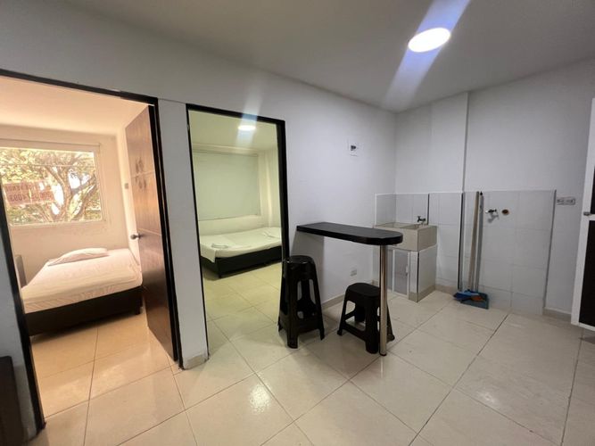 Edificio en venta en La Floresta, Cali, 200 m² · foto 3 de 24