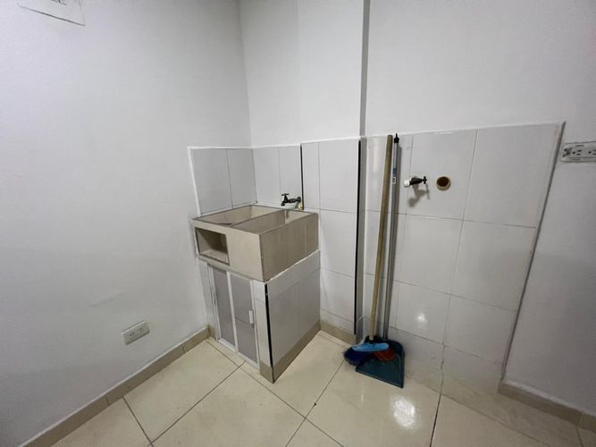 Edificio en venta en La Floresta, Cali, 200 m² · foto 9 de 24