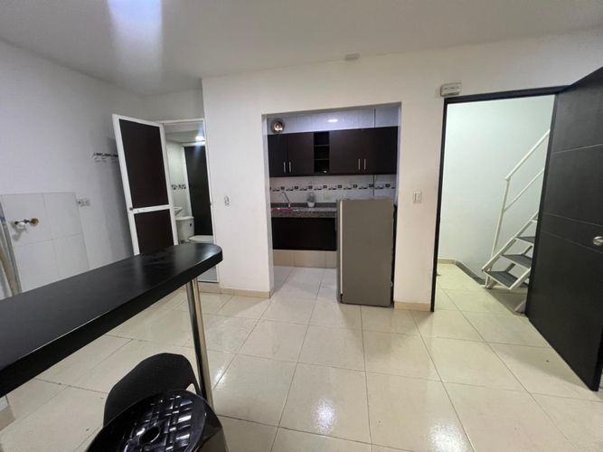 Edificio en venta en La Floresta, Cali, 200 m² · foto 10 de 24