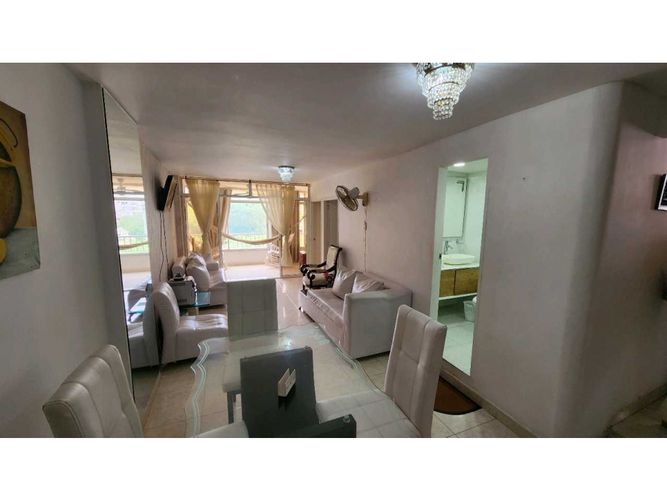 Apartamento de 2 alcobas en venta en Rodadero, Bogotá, 72 m² · foto 18 de 19