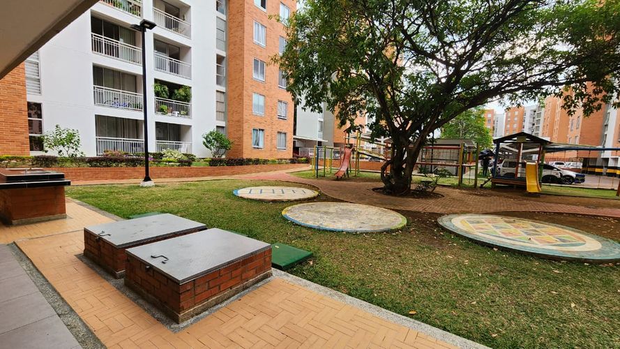 Apartamento de 3 alcobas en venta en Caney, Cali, 85 m² · foto 2 de 24