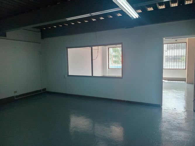 Local en arriendo en Laureles, Medellín, 275 m² · foto 9 de 17