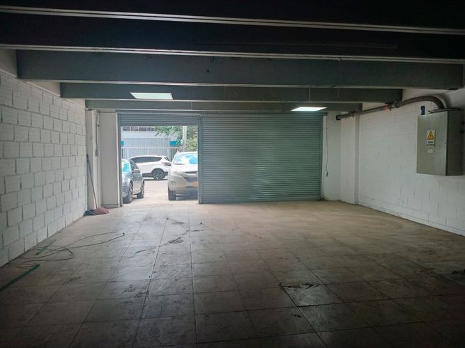 Local en arriendo en Laureles, Medellín, 135 m² · foto 6 de 8