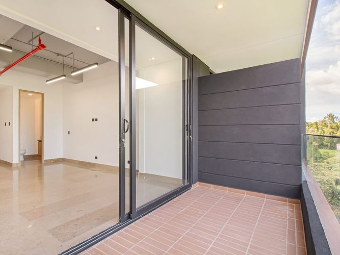 Oficina en arriendo en Loma Del Chocho, Envigado, 63 m² · foto 9 de 10