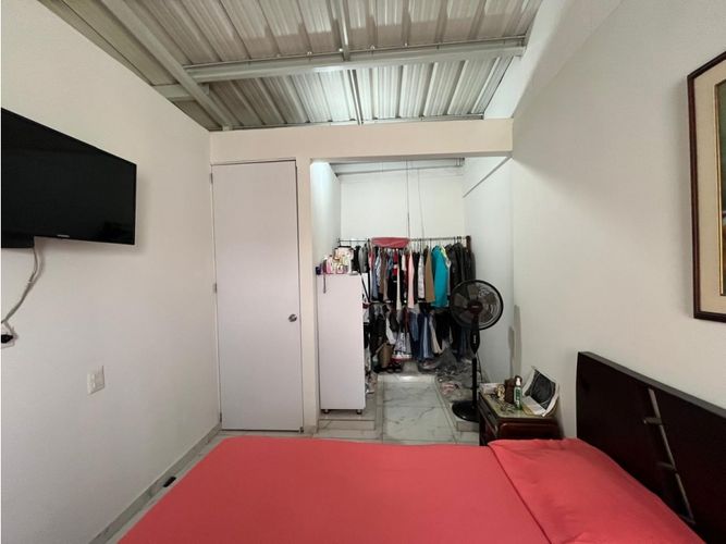 Apartamento de 2 alcobas en venta en Bochalema, Cali, 77 m² · foto 3 de 21