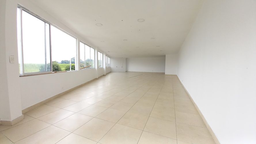 Local en arriendo en El Carmelo, Candelaria, 130 m² · foto 2 de 8