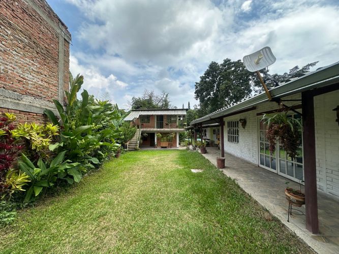Casa de 11 alcobas en venta en Ayacucho - La Buitrera, Palmira, 1207 m² · foto 4 de 24