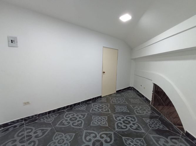 Local en venta en Ciudad Los Alamos, Cali, 35 m² · foto 14 de 23