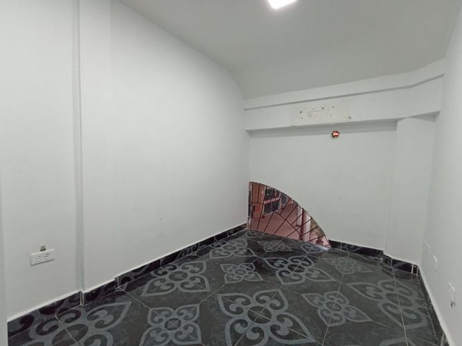 Local en venta en Ciudad Los Alamos, Cali, 35 m² · foto 16 de 23