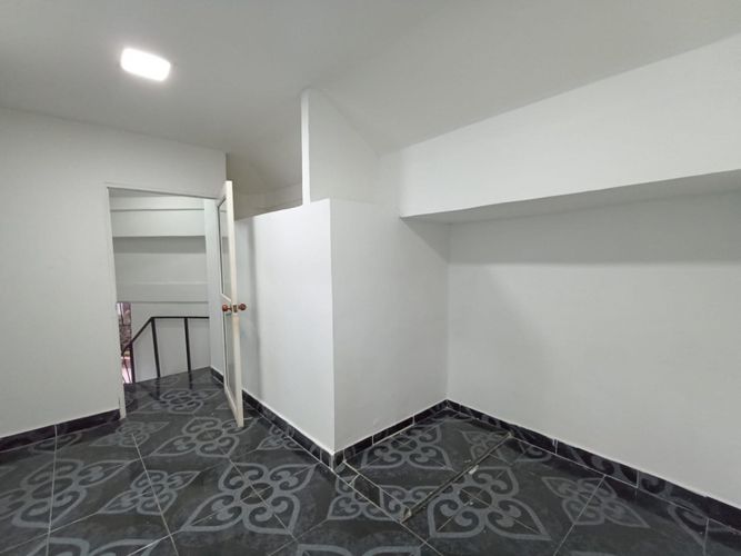 Local en venta en Ciudad Los Alamos, Cali, 35 m² · foto 21 de 23