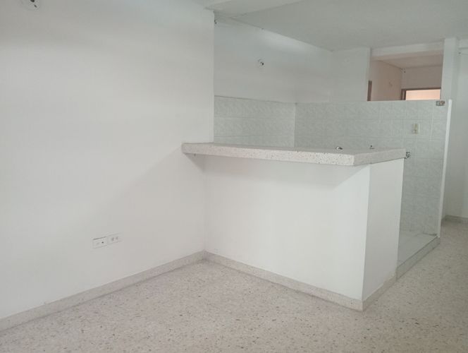 Casa de 9 alcobas en venta en Junin, Cali, 70 m² · foto 7 de 21