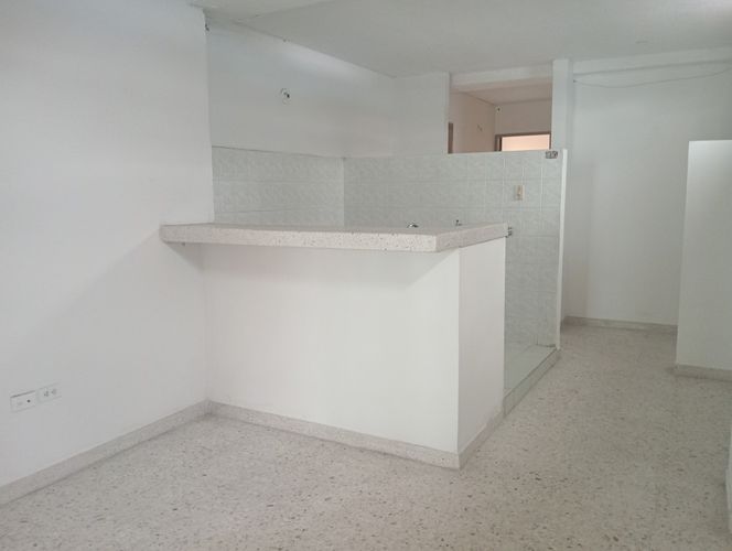 Casa de 9 alcobas en venta en Junin, Cali, 70 m² · foto 8 de 21