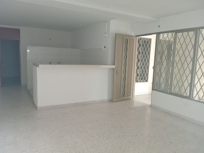 Casa de 9 alcobas en venta en Junin, Cali, 70 m² · foto 10 de 21