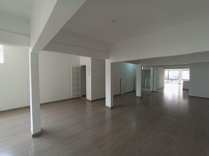 Local en arriendo en Villa Colombia, Cali, 200 m² · foto 12 de 23