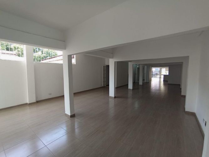 Local en arriendo en Villa Colombia, Cali, 200 m² · foto 13 de 23