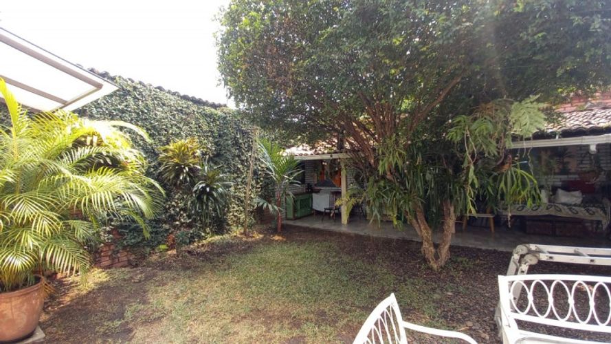 Casa de 4 alcobas en venta en La Flora, Cali, 338 m² · foto 7 de 24