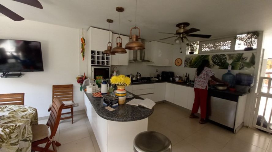Casa de 4 alcobas en venta en La Flora, Cali, 338 m² · foto 8 de 24