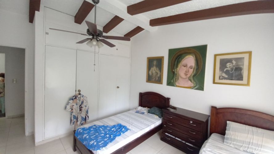 Casa de 4 alcobas en venta en La Flora, Cali, 338 m² · foto 22 de 24