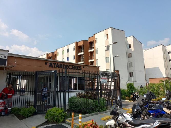 Apartamento de 2 alcobas en venta en El Carmelo, Candelaria, 42 m² · foto 2 de 14